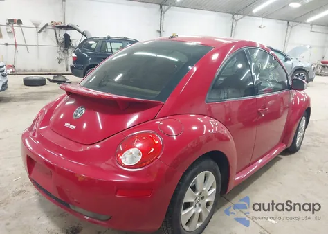 2008 Volkswagen New Beetle S из США, поврежденный, VIN 3VWPW31C98M509825